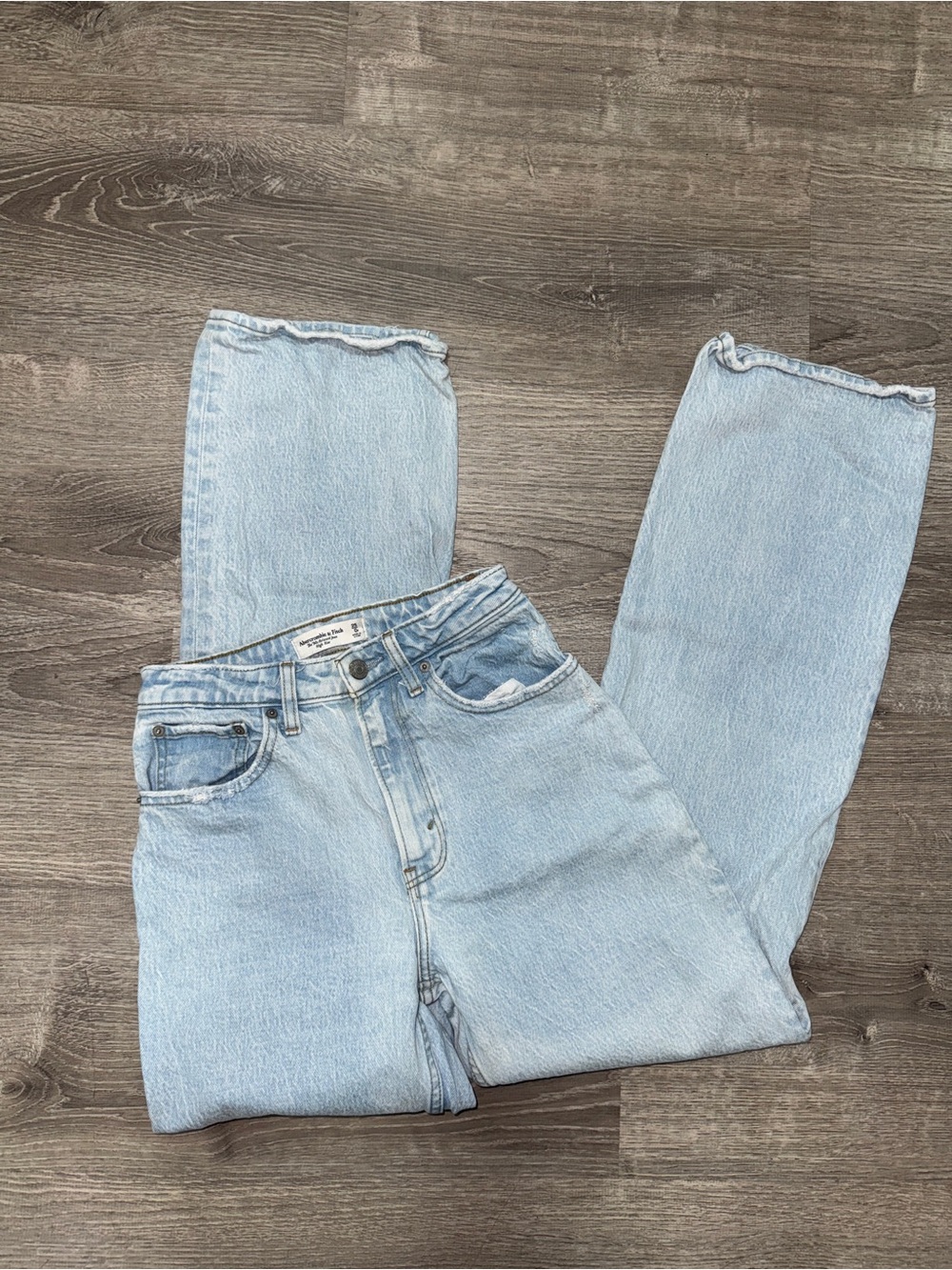 Abercrombie & Fitch 90’s Relaxed High Rise Jeans size 0